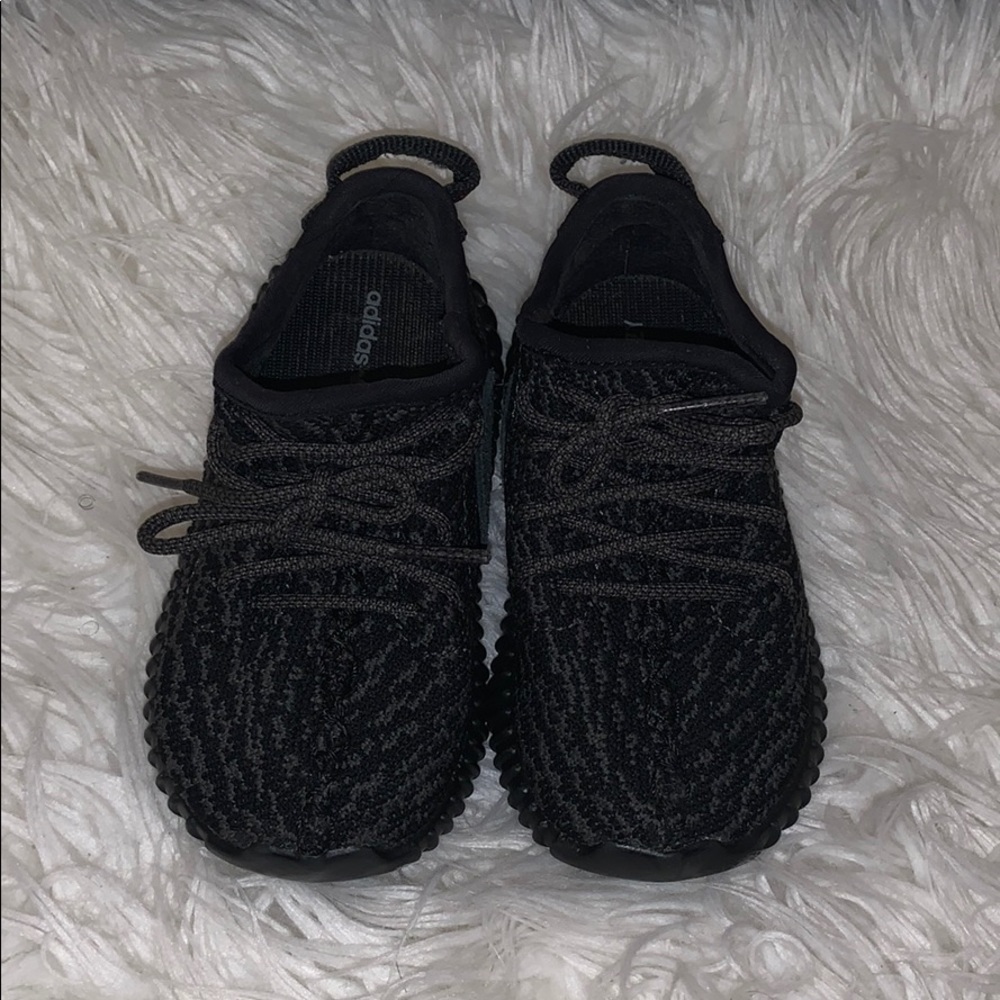 Yeezy Boost 350 Pirate Black (Infant)